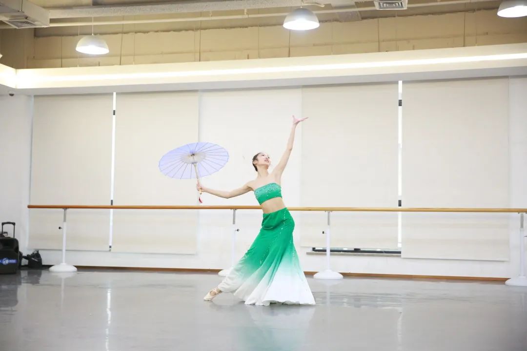 北京舞蹈學(xué)院