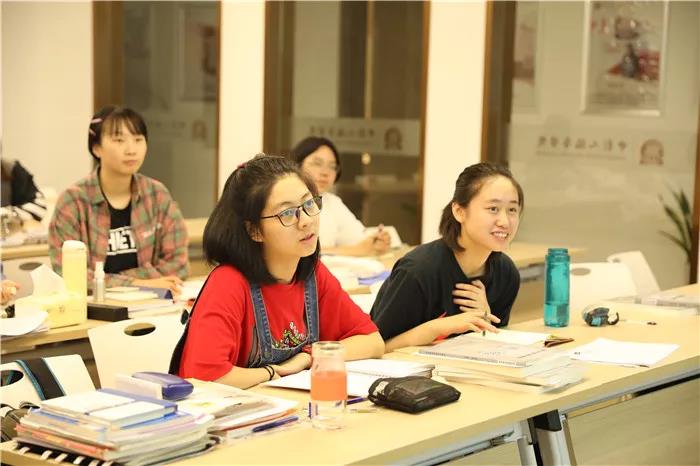 編導(dǎo)藝術(shù)